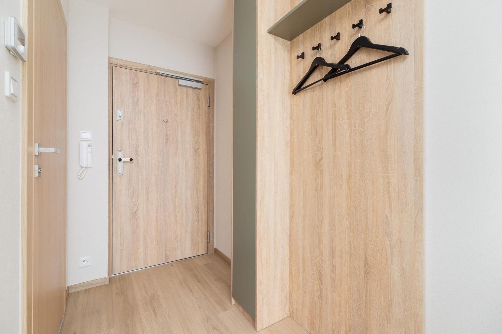 Modern Studios With Air Conditioning In Downtown Krakow By Noclegi Renters Exterior foto